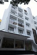 Lux Living Hotel