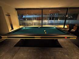 Lux Living Hotel