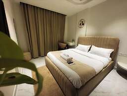 Lux Living Hotel