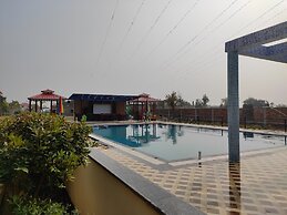 CHUTI BEACH REOSORT