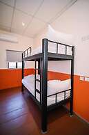 Swing & Pillows @ 75 Chulia St, Georgetown Penang