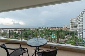 Boathouse Hua Hin Condo