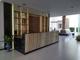 Boathouse Hua Hin Condo