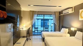Studio Apartments With Shared Pool Near Patong Beach