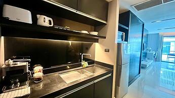 Studio Apartments With Shared Pool Near Patong Beach