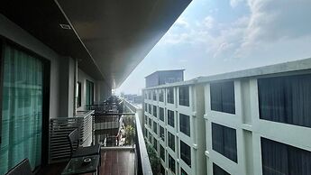 Studio Apartments With Shared Pool Near Patong Beach