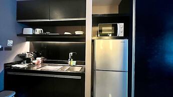 Studio Apartments With Shared Pool Near Patong Beach