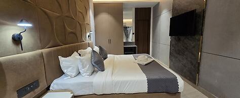 Twenty Three Urban Suites
