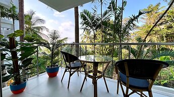 Sunset Plaza Condominium