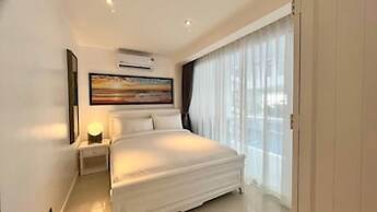 Sunset Plaza Condominium
