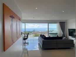 Sunset Plaza Condominium