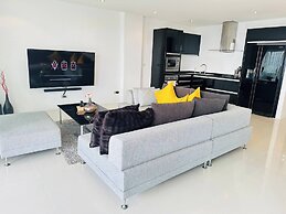 Sunset Plaza Condominium