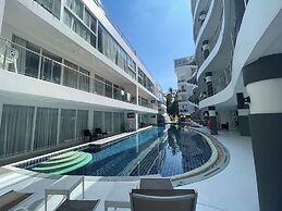 Sunset Plaza Condominium