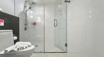Sunset Plaza Condominium