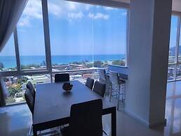Sunset Plaza Condominium