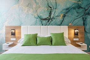 Julia's Boutique Rooms