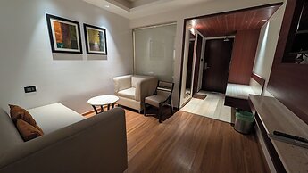 High Rise Suites