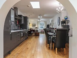 Teign Place