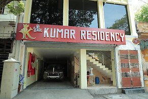 Le Kumar Residency