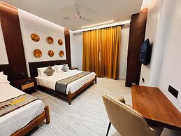 Hotel Mumbai House - Pithampur