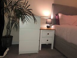 4 Bedroom Private Townhouse