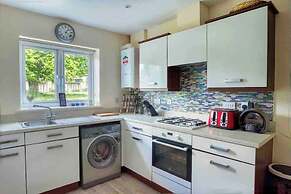 4 Bedroom Private Townhouse