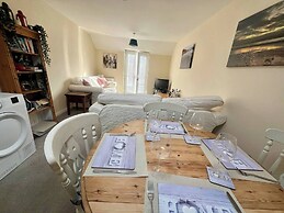 Entire Two Bedroom Detached Coach House