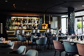 4K Hotel