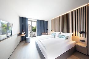 4K Hotel