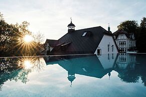 4K Hotel