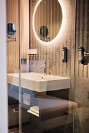 4K Hotel