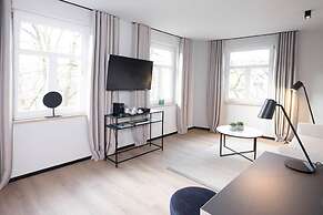 4K Hotel