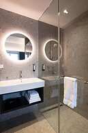 4K Hotel