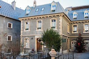Maison Soyeuse