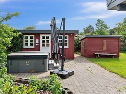 5 Star Holiday Home in Glesborg