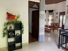 Home Stay With Local Charm