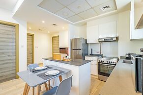 Superhost  Stylish 1BR in Bloom Tower