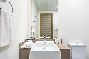 Superhost  Stylish 1BR in Bloom Tower