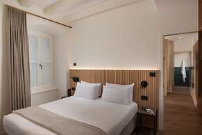 AMIRA Ca' Argento Premium Apartments