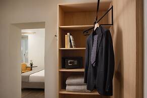 AMIRA Ca' Argento Premium Apartments