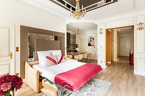Merveil Luxury Suite - Martin VII