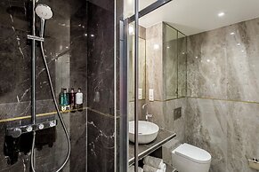 Merveil Luxury Suite - Martin VII