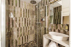 Merveil Luxury Suite - Martin VII