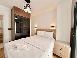 Lunamare Apartments