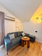 Lunamare Apartments