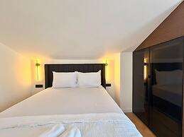 Lunamare Apartments