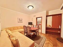 Beachfront Apartments Oaza