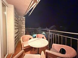 Beachfront Apartments Oaza