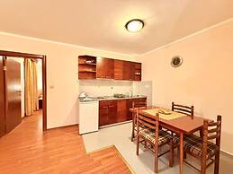Beachfront Apartments Oaza