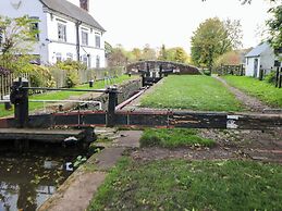 Shunters Nook